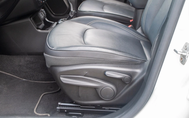 imagem-https://www.socarrao.com.br/sc-vehicle-images-prod/4245577/1790860891778-c211e8f9aaf948359c5765c33f4159e4_1790860339361.jpg