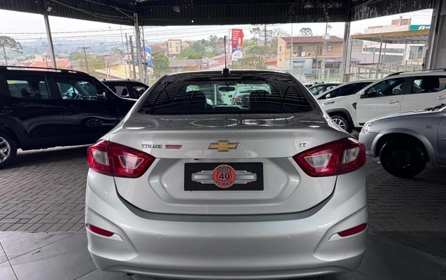 imagem-https://www.socarrao.com.br/sc-vehicle-images-prod/4245595/1791894531172-8512122_6_B_ee2a520596.jpeg