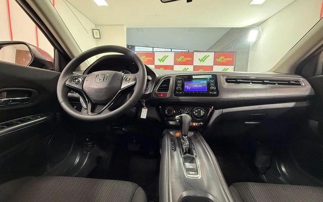 imagem-https://www.socarrao.com.br/sc-vehicle-images-prod/4245638/1790861032864-8678be6f-4da2-4bfa-a86e-4003612c3ef4.jpg