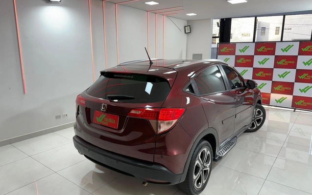 imagem-https://www.socarrao.com.br/sc-vehicle-images-prod/4245638/1790861032878-f7d2ddd4-9b10-484c-83c8-504ce3c785ca.jpg