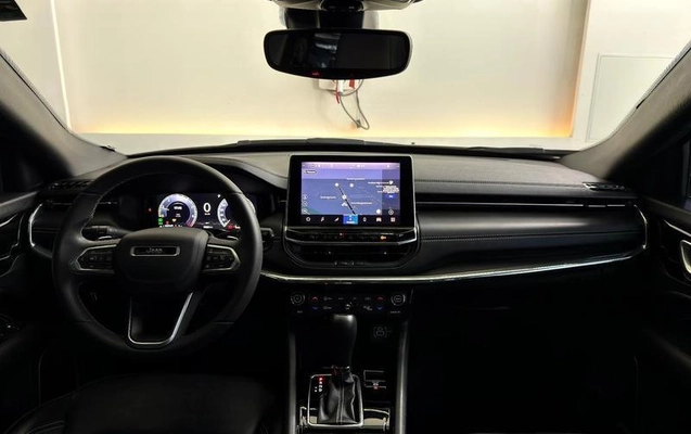 imagem-https://www.socarrao.com.br/sc-vehicle-images-prod/4245642/1790870807718-8530648_18_B_1e5de6db12.jpeg