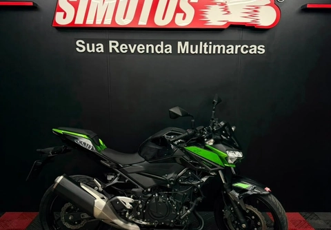 Kawasaki Z 400 2022 Verde — foto 1 de 3