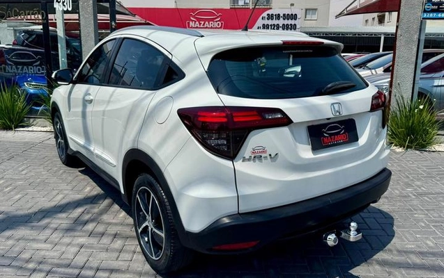 imagem-https://www.socarrao.com.br/sc-vehicle-images-prod/4245663/1790861112814-8516021_11_B_a3ad250726.jpeg