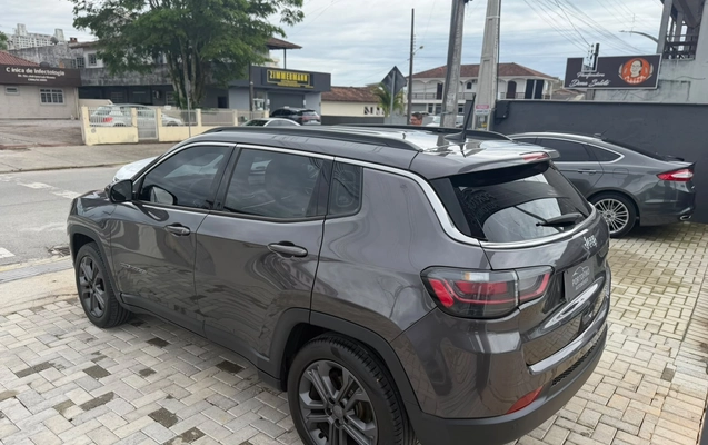 imagem-https://www.socarrao.com.br/sc-vehicle-images-prod/4245740/1790861314087-003_6ef2a8af69f6a04df844ac110f188e0e.jpg