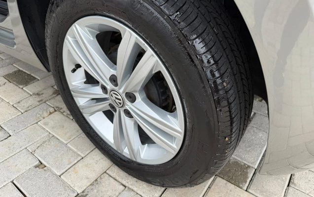 imagem-https://www.socarrao.com.br/sc-vehicle-images-prod/4245954/1790861893753-003_b459b7ac5199635524c2fdd0b18f638b.jpg