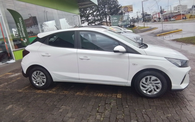 imagem-https://www.socarrao.com.br/sc-vehicle-images-prod/4245970/1790861937806-2_111322.jpg