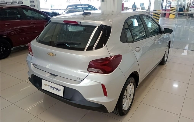 imagem-https://www.socarrao.com.br/sc-vehicle-images-prod/4246283/1790862576700-53229f16-f348-4cf6-aaed-62f99a78afb820260925170711.jpeg