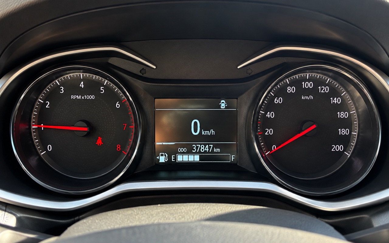 imagem-https://www.socarrao.com.br/sc-vehicle-images-prod/4246477/1790866915464-MEY3MkZDMDktQzc3Mi00MjlGLUFBMkUtNzY0N0EyOTIwMEZELnBuZw.png