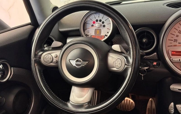imagem-https://www.socarrao.com.br/sc-vehicle-images-prod/4246484/1790864534243-7730221_5_B_c1959a07e2.jpeg