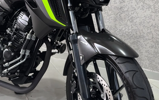 imagem-https://www.socarrao.com.br/sc-vehicle-images-prod/4246572/1790863038683-V2hhdHNBcHAgSW1hZ2UgMjAyNi0xMC0wMSBhdCAxMC4yOS40Ni5qcGVn.jpeg