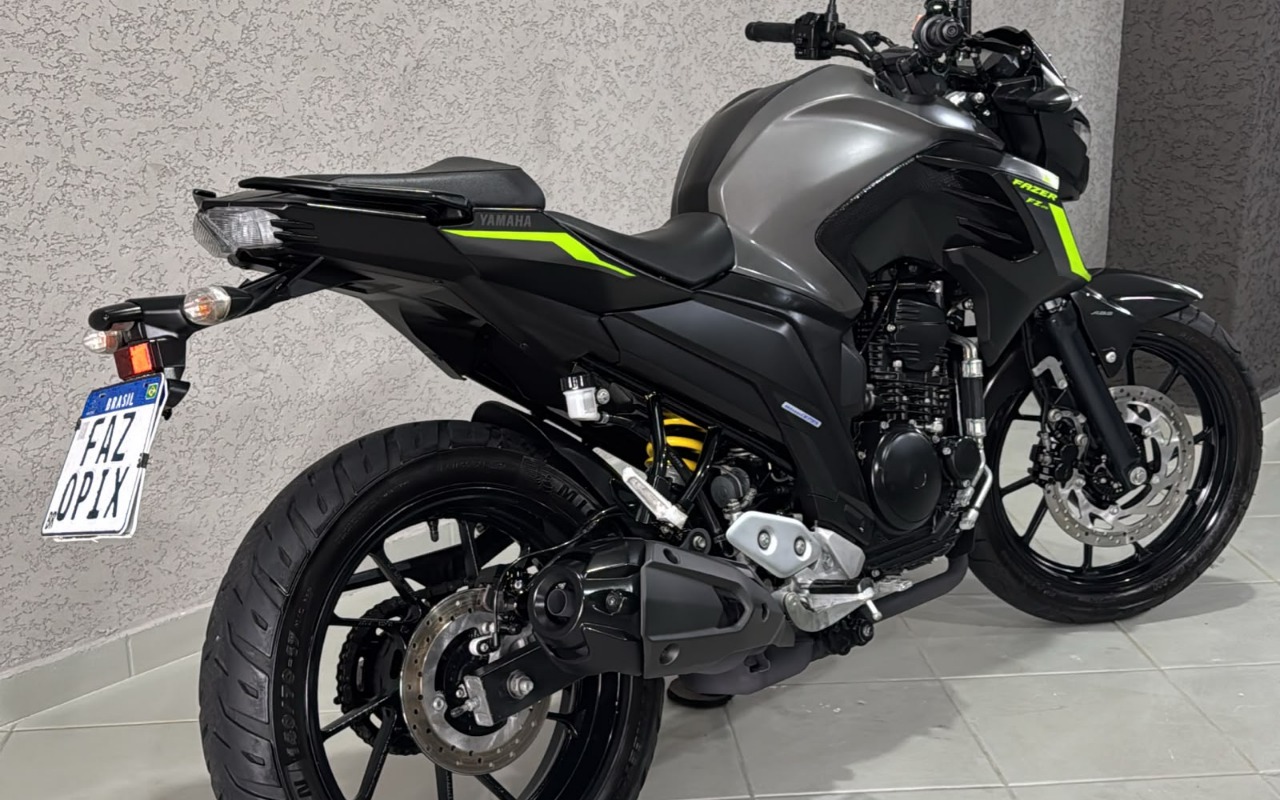 imagem-https://www.socarrao.com.br/sc-vehicle-images-prod/4246572/1790863039003-V2hhdHNBcHAgSW1hZ2UgMjAyNi0xMC0wMSBhdCAxMC4zMi4xMS5qcGVn.jpeg