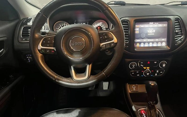 imagem-https://www.socarrao.com.br/sc-vehicle-images-prod/4246576/1791219794192-8532877_9_B_cf1037f702.jpeg