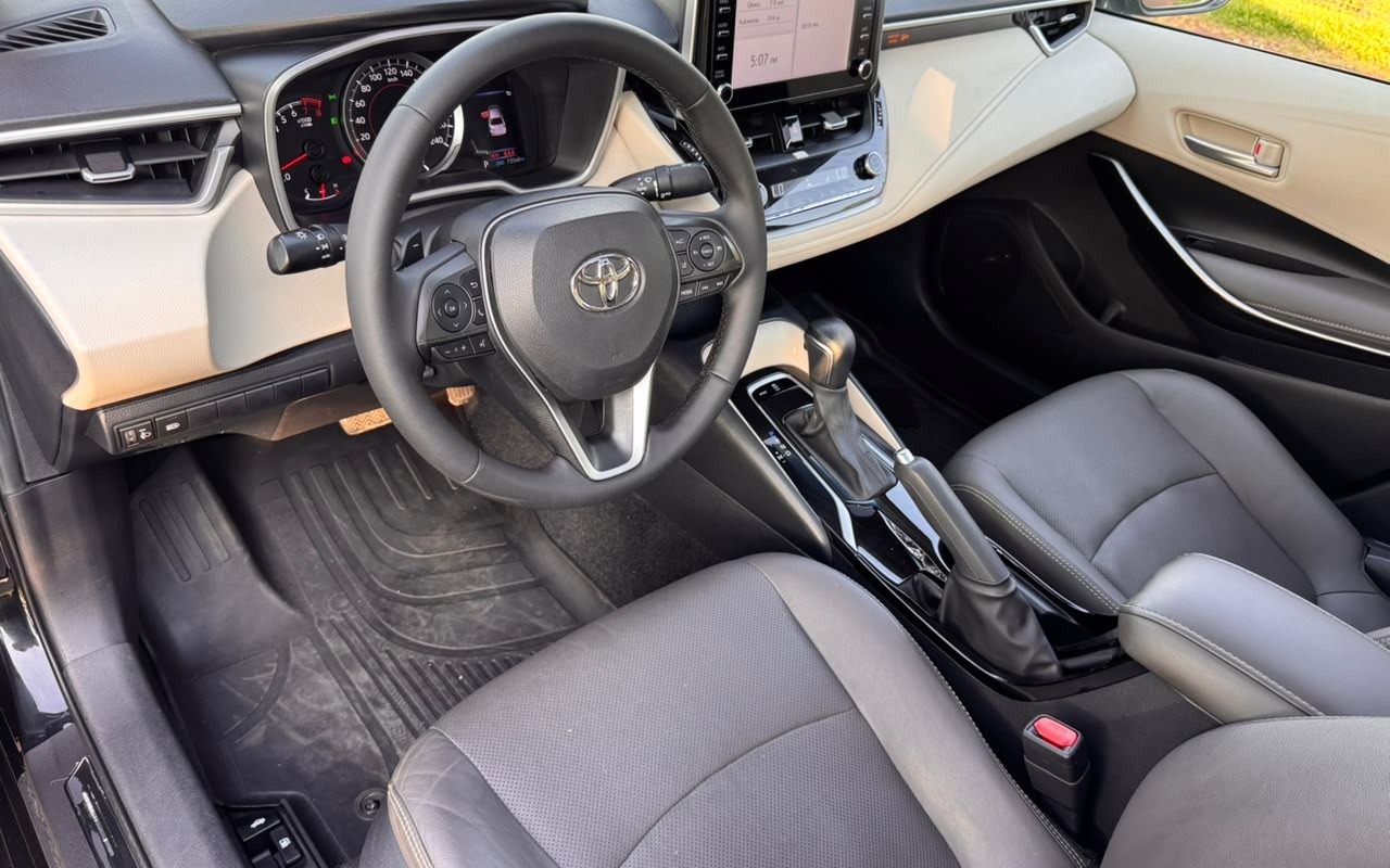imagem-https://www.socarrao.com.br/sc-vehicle-images-prod/4246581/1790863064464-V2hhdHNBcHAgSW1hZ2UgMjAyNi0xMC0wMSBhdCAxMC4wMC4xNiAoMykuanBlZw.jpeg