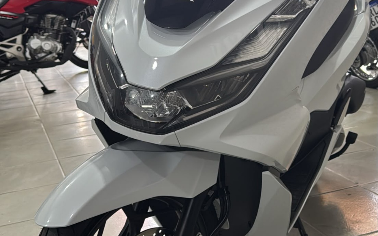 imagem-https://www.socarrao.com.br/sc-vehicle-images-prod/4246647/1790863217532-V2hhdHNBcHAgSW1hZ2UgMjAyNi0wOC0xNSBhdCAwOS4yNS4xMC5qcGVn.jpeg