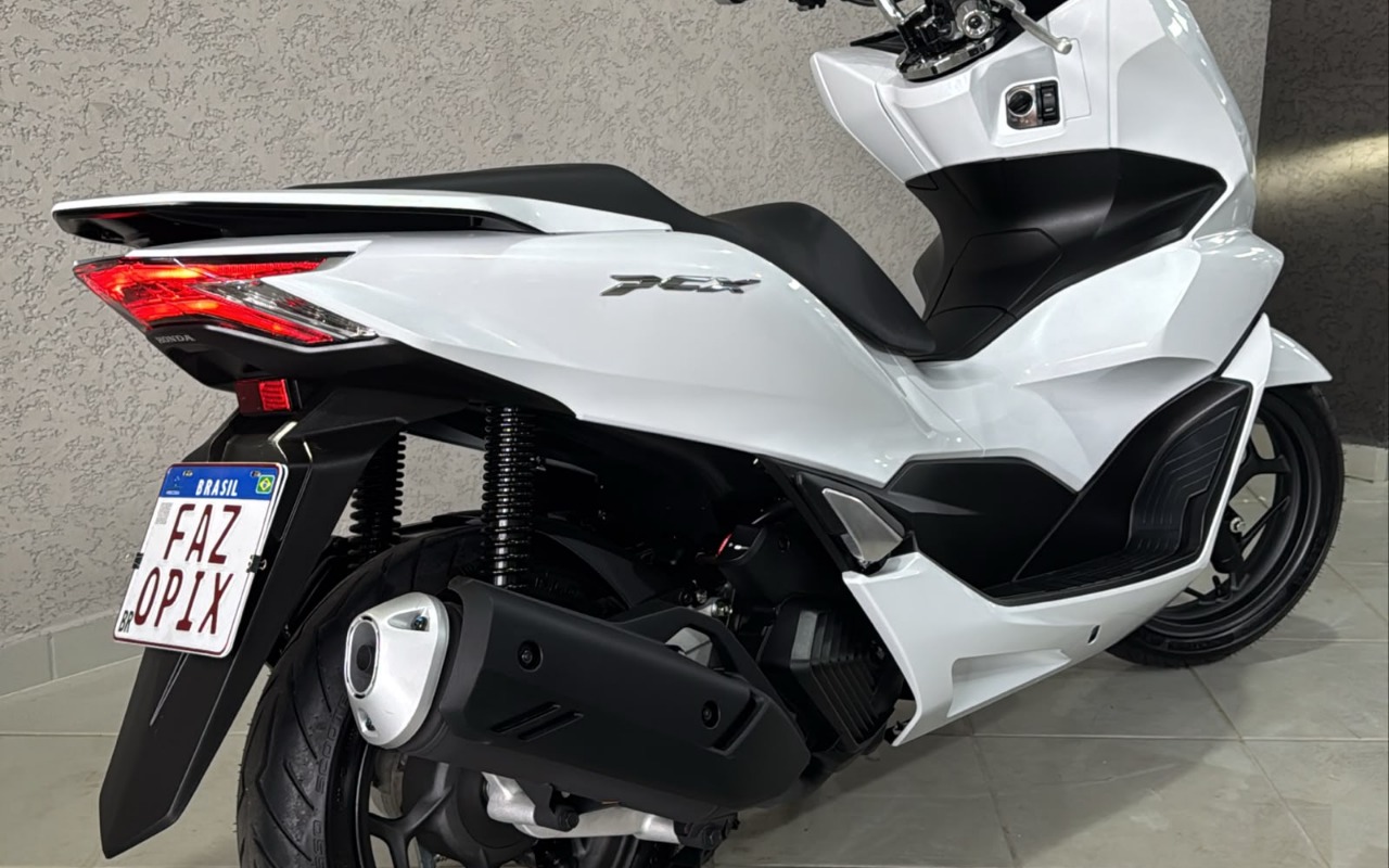 imagem-https://www.socarrao.com.br/sc-vehicle-images-prod/4246647/1790863217585-V2hhdHNBcHAgSW1hZ2UgMjAyNi0wOC0xNSBhdCAwOS4yNi4zNC5qcGVn.jpeg
