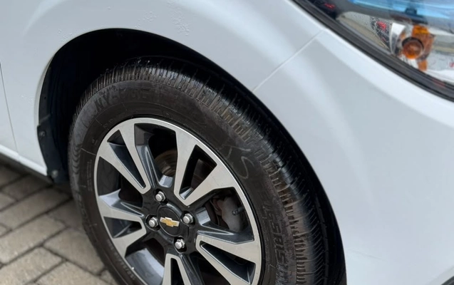imagem-https://www.socarrao.com.br/sc-vehicle-images-prod/4246765/1791463905540-gb-199977a.jpeg