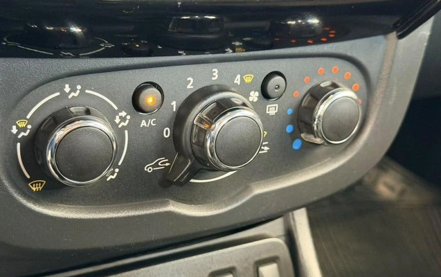 imagem-https://www.socarrao.com.br/sc-vehicle-images-prod/4246813/1790863636974-8526378_2_B_2fe418486b.jpeg