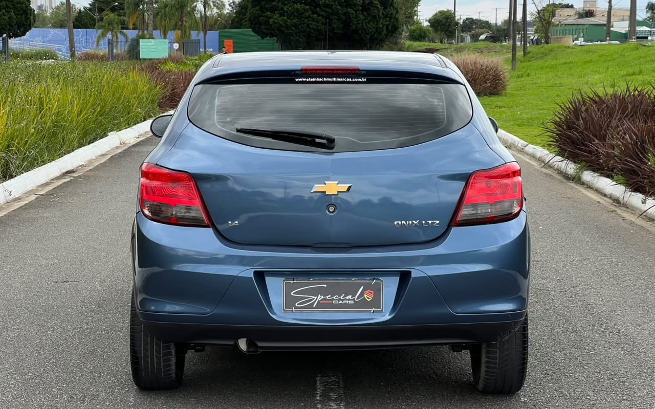 imagem-https://www.socarrao.com.br/sc-vehicle-images-prod/4246895/1790863881267-V2hhdHNBcHAgSW1hZ2UgMjAyNi0wOS0zMCBhdCAxNS4xMS40Mi5qcGVn.jpeg