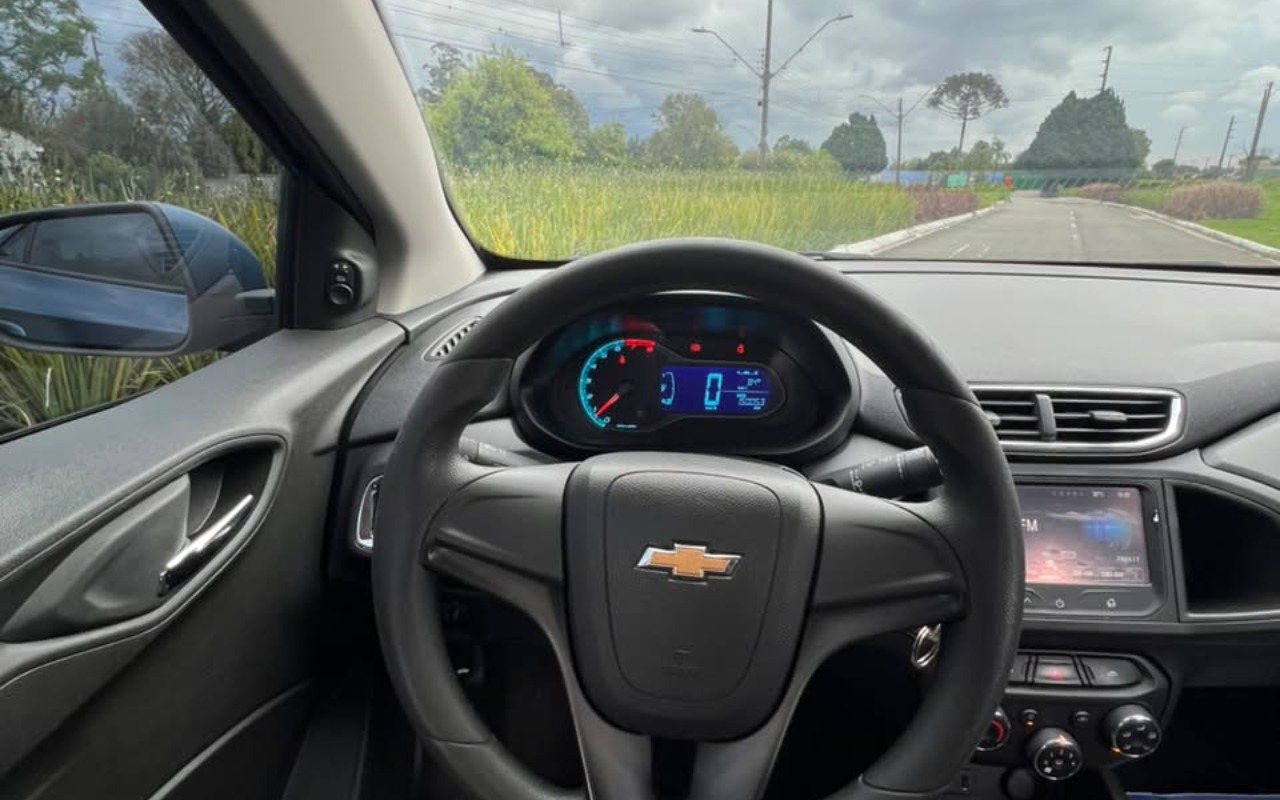 imagem-https://www.socarrao.com.br/sc-vehicle-images-prod/4246895/1790863881713-V2hhdHNBcHAgSW1hZ2UgMjAyNi0wOS0zMCBhdCAxNS4xMS40NiAoMSkuanBlZw.jpeg