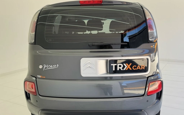 imagem-https://www.socarrao.com.br/sc-vehicle-images-prod/4246926/1790863930912-vehicle_image_1790776373_2a804d5bec0597c2713ec331c46c6483.jpeg