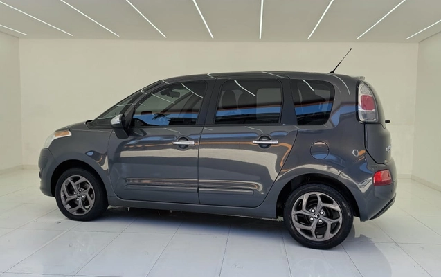 imagem-https://www.socarrao.com.br/sc-vehicle-images-prod/4246926/1790863930914-vehicle_image_1790776377_6538755035ea1b0ef111870c15b82686.jpeg