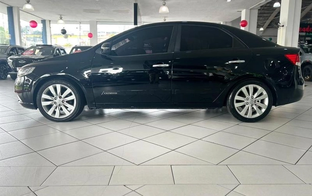 imagem-https://www.socarrao.com.br/sc-vehicle-images-prod/4246966/1790864077606-8522263_7_B_82f050cd67.jpeg