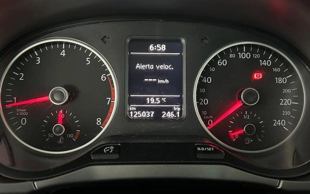 imagem-https://www.socarrao.com.br/sc-vehicle-images-prod/4246988/1790864192922-8531375_14_B_c4eb4b8084.jpeg