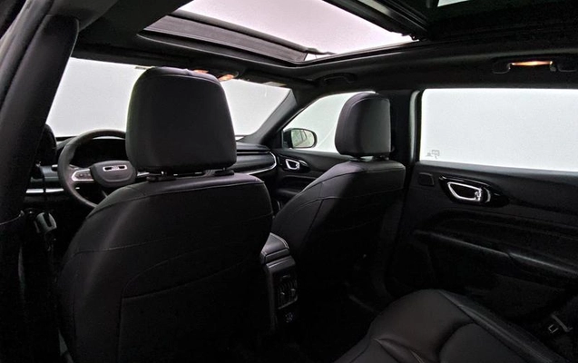 imagem-https://www.socarrao.com.br/sc-vehicle-images-prod/4247084/1791039899121-8489683_12_B_3b868a6508.jpeg