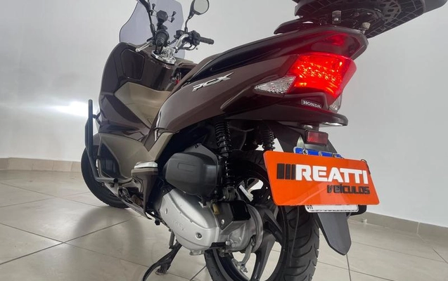 imagem-https://www.socarrao.com.br/sc-vehicle-images-prod/4247144/1792433048684-8524964_10_B_47f4acce6c.jpeg