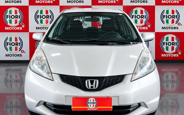 imagem-https://www.socarrao.com.br/sc-vehicle-images-prod/4247148/1790864564219-a471741d-f14e-474d-a6f1-8019ffe882a4.jpg