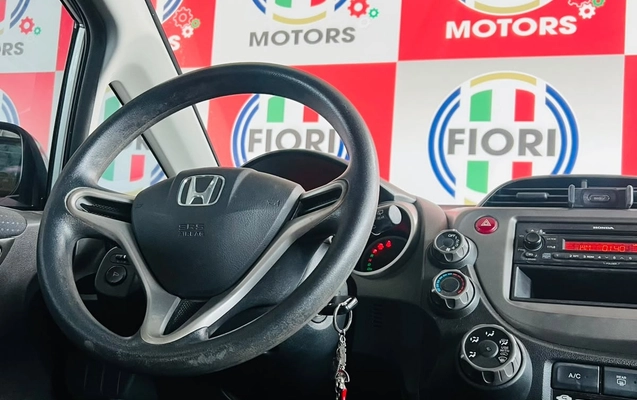 imagem-https://www.socarrao.com.br/sc-vehicle-images-prod/4247148/1790864564222-a6531193-9b13-48fb-9e8f-d723472f1588.jpg