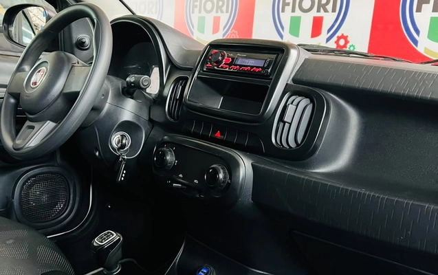 imagem-https://www.socarrao.com.br/sc-vehicle-images-prod/4247156/1790864576420-2402176d-4bb2-45bd-b234-2bc16273ba5e.jpg