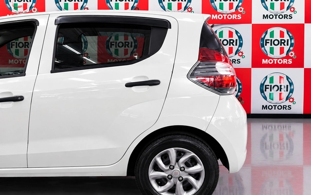imagem-https://www.socarrao.com.br/sc-vehicle-images-prod/4247156/1790864576420-99a8b87d-6a40-4138-a533-78ccc73d833c.jpg