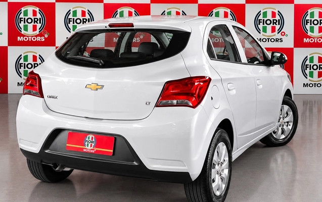 imagem-https://www.socarrao.com.br/sc-vehicle-images-prod/4247162/1790864592972-14c140c5-b8db-44ba-b263-8b2c39183e0c.jpg