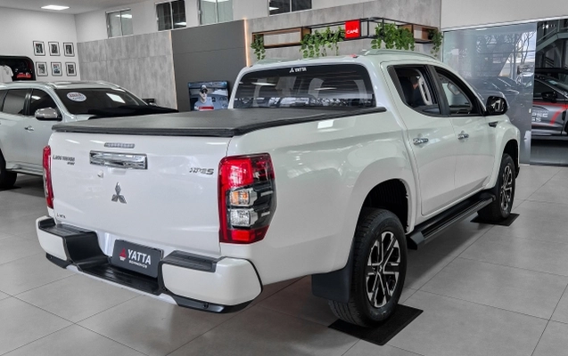 imagem-https://www.socarrao.com.br/sc-vehicle-images-prod/4247209/1790864707315-42DIcnASerI2skFm15HUUXLC9gZNQxlb.jpg