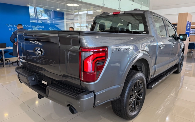 imagem-https://www.socarrao.com.br/sc-vehicle-images-prod/4247222/1790864751151-c3776a79-edf5-4d75-98e2-471f5f2a95d0.jpg
