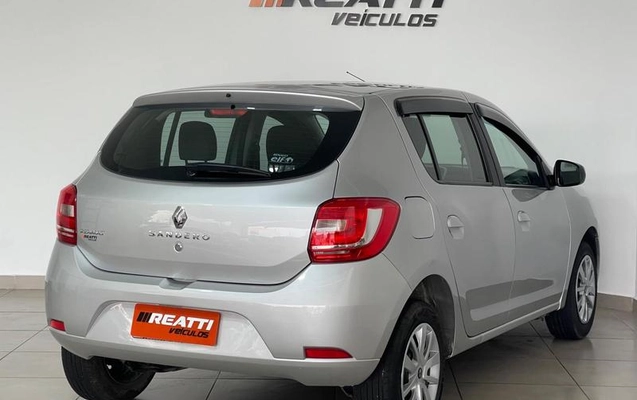 imagem-https://www.socarrao.com.br/sc-vehicle-images-prod/4247347/1792153652363-8527790_10_B_7f54ed54eb.jpeg