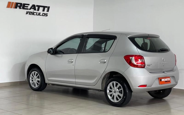 imagem-https://www.socarrao.com.br/sc-vehicle-images-prod/4247347/1792153652369-8527790_13_B_9183b9283c.jpeg