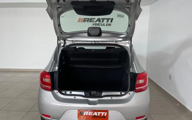 imagem-https://www.socarrao.com.br/sc-vehicle-images-prod/4247347/1792153652370-8527790_14_B_7c16141a4f.jpeg