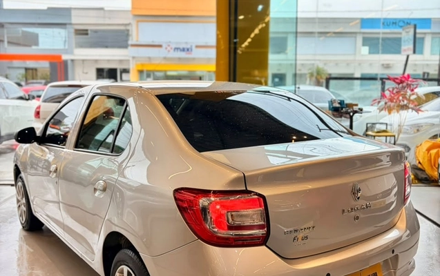 imagem-https://www.socarrao.com.br/sc-vehicle-images-prod/4247385/1790865053203-99d2b22f-ba15-4010-b4c3-2442036b8cbd.jpg