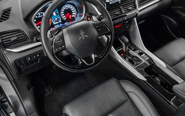 imagem-https://www.socarrao.com.br/sc-vehicle-images-prod/4247409/1790865102890-RC6fkodv1x1wTEnFRjIKiIrJPQoO50vG.jpg
