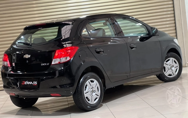 imagem-https://www.socarrao.com.br/sc-vehicle-images-prod/4247478/1790865278750-eISqJ1ydrXF0JYxov1xC7E2qj1QeOoBx.jpg