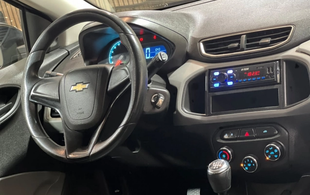 imagem-https://www.socarrao.com.br/sc-vehicle-images-prod/4247478/1790865278755-jsp7JKC7sOdO0e31Wnxo1HiDV8spPg1G.jpg
