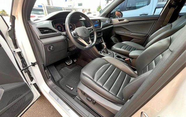 imagem-https://www.socarrao.com.br/sc-vehicle-images-prod/4247702/1790865897276-8533127_4_B_6fcd8e336f.jpeg