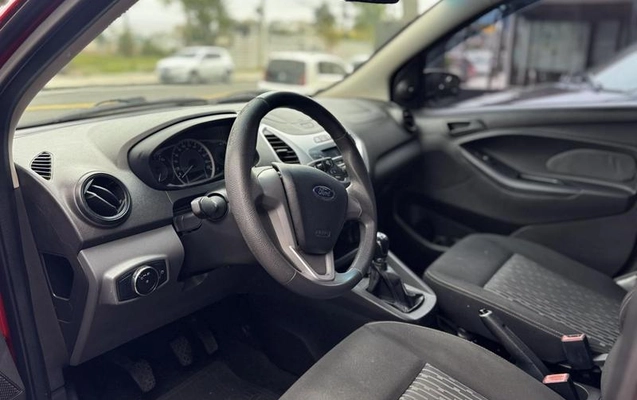 imagem-https://www.socarrao.com.br/sc-vehicle-images-prod/4247769/1791917290607-8520045_4_B_9f2a16c970.jpeg