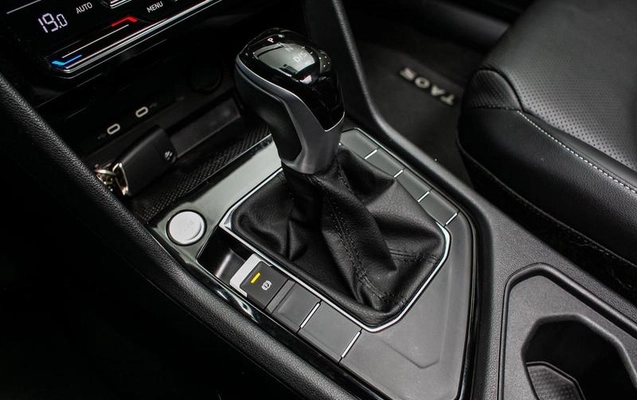 imagem-https://www.socarrao.com.br/sc-vehicle-images-prod/4247839/1791559671077-8533383_19_B_c860c00b06.jpeg