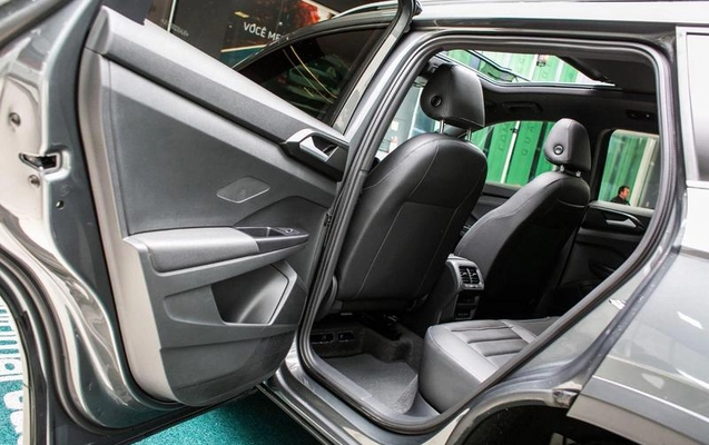 imagem-https://www.socarrao.com.br/sc-vehicle-images-prod/4247839/1791559671078-8533383_13_B_10bcf77170.jpeg