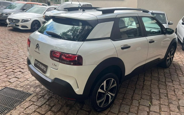 imagem-https://www.socarrao.com.br/sc-vehicle-images-prod/4248004/1790866715095-gb-d62b75c.jpeg