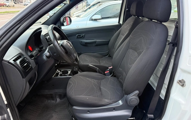 imagem-https://www.socarrao.com.br/sc-vehicle-images-prod/4248027/1790866800743-V2hhdHNBcHAgSW1hZ2UgMjAyNi0wOS0yOCBhdCAxNy40OS41NiAoMSkuanBlZw.jpeg
