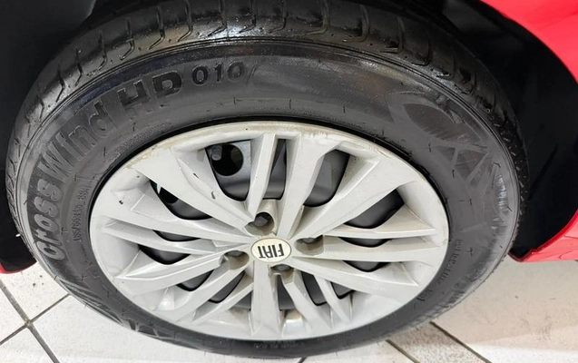 imagem-https://www.socarrao.com.br/sc-vehicle-images-prod/4248204/1790867157728-8463925_1_B_ec15665011.jpeg
